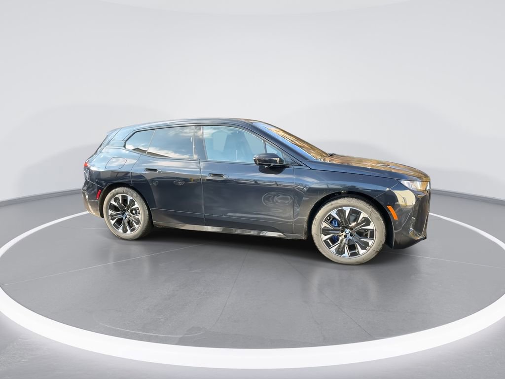 New 2026 BMW iX xDrive45 w/ M Sport Package image 9