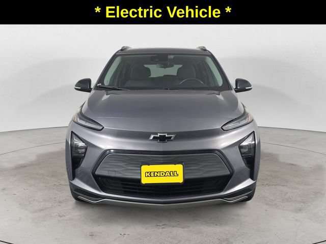 Certified 2023 Chevrolet Bolt EUV LT w/ Driver Confidence Package FWD image 2