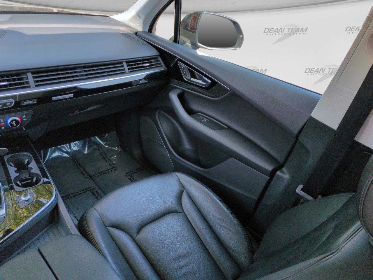 Used 2018 Audi Q7 3.0T Premium Plus w/ Premium Plus Package AWD/4WD image 16