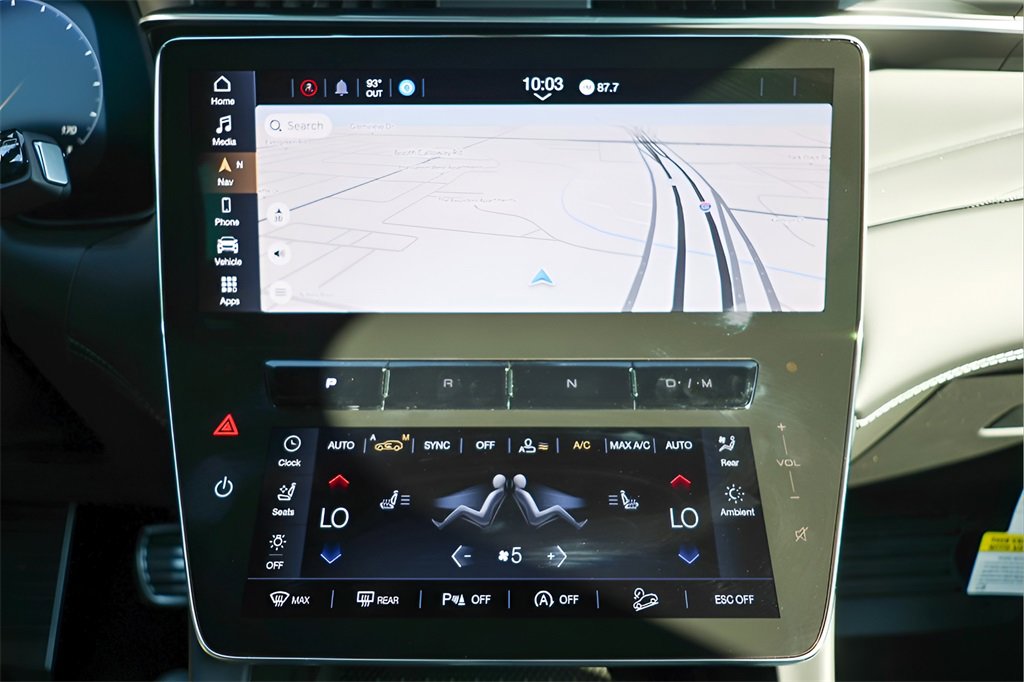 New 2025 Maserati Grecale Modena image 15