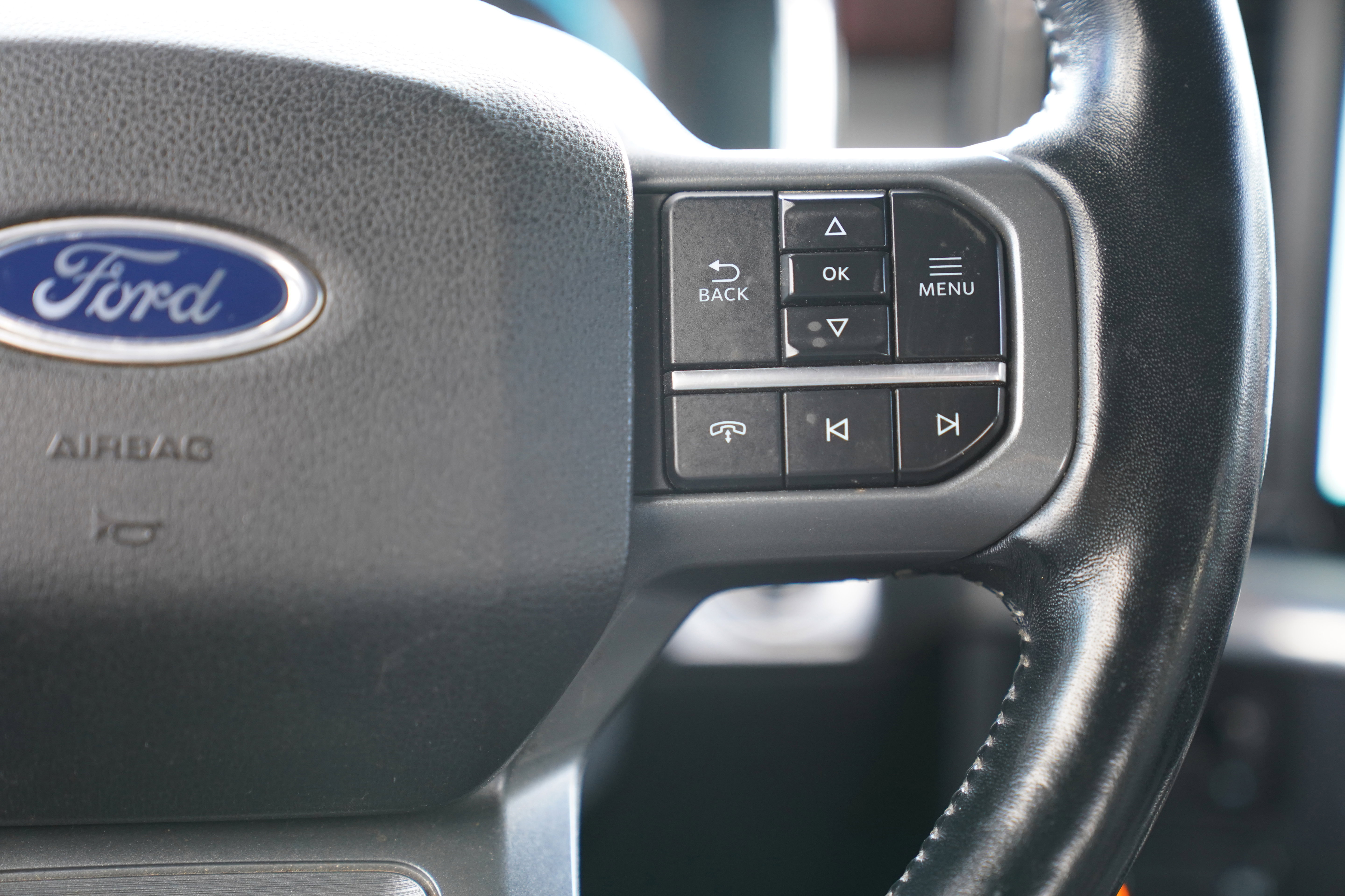 Used 2021 Ford F150 Lariat w/ Equipment Group 502A High AWD/4WD image 20