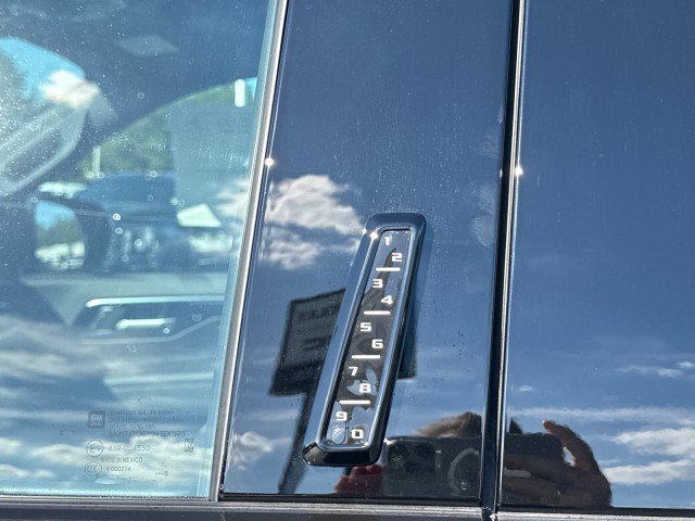 New 2026 Chevrolet Suburban RST w/ Comfort Package RWD image 21