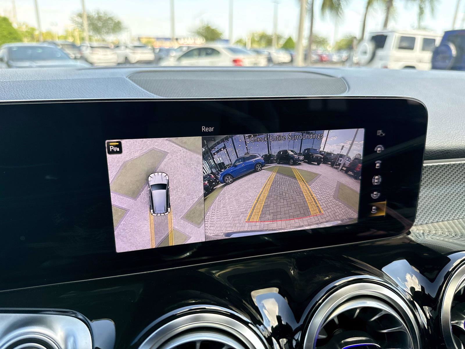 Certified 2023 Mercedes-Benz GLB 250 image 25