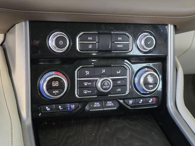 Used 2021 GMC Yukon XL Denali w/ LPO, Illumination Package RWD image 40