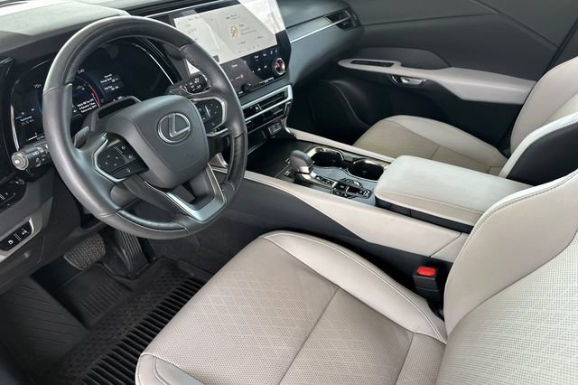 Used 2025 Lexus RX 350 Premium Plus w/ Convenience Package AWD/4WD image 11