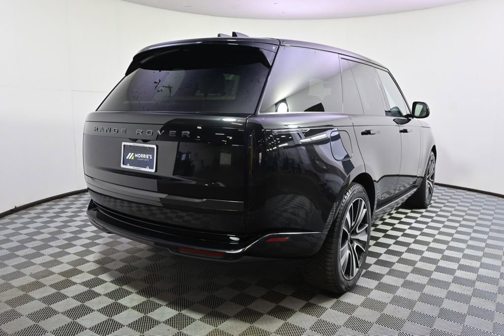Used 2025 Land Rover Range Rover SE AWD/4WD image 6