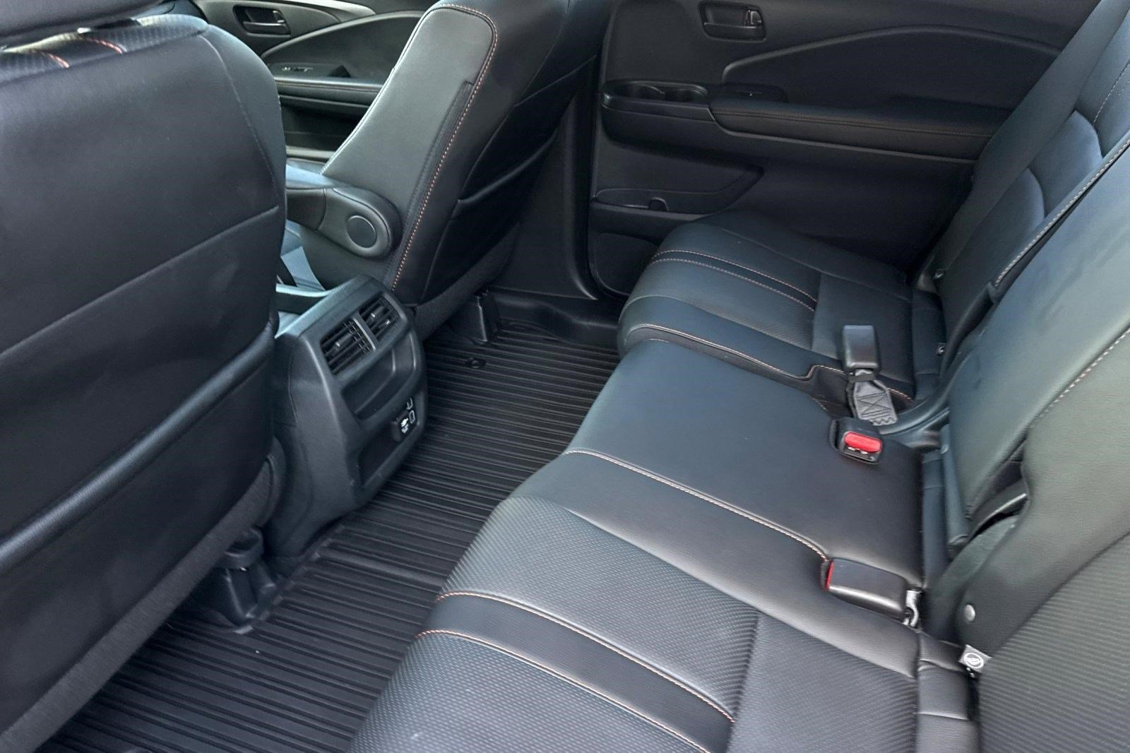 Certified 2023 Honda Passport TrailSport image 27