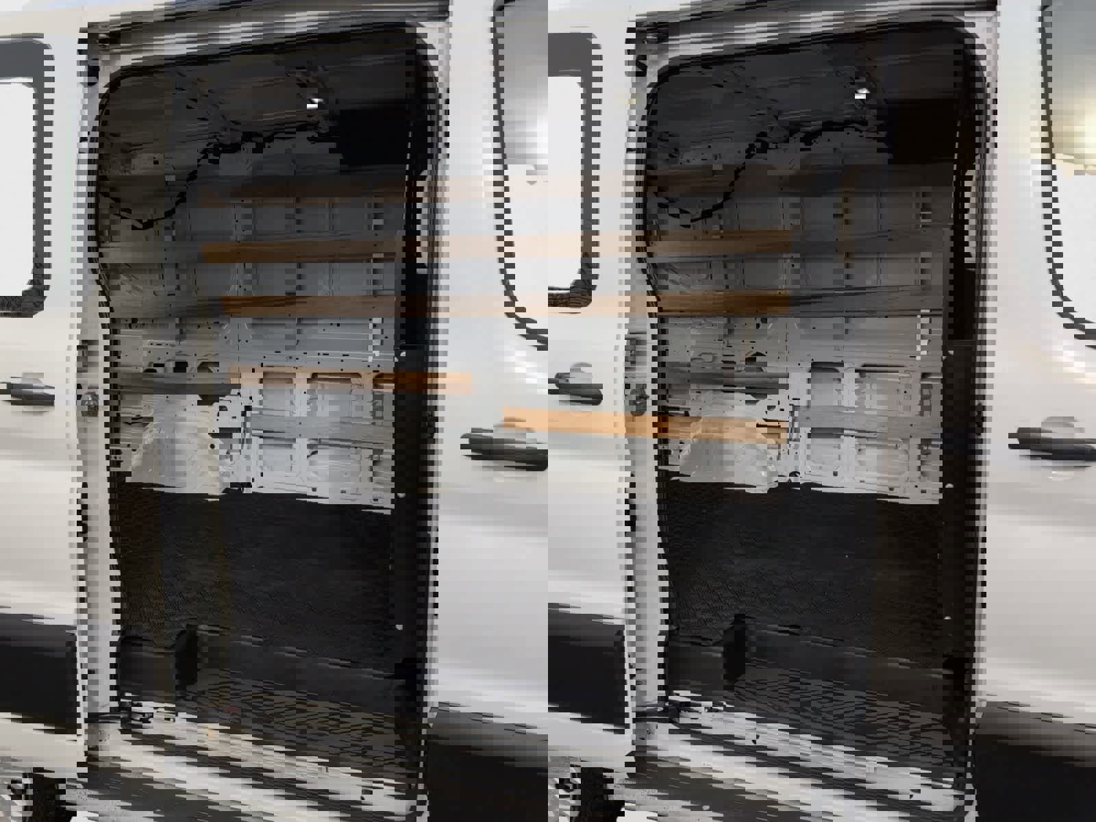 Used 2024 Ford Transit 250 Low Roof w/ Exterior Upgrade Package image 22