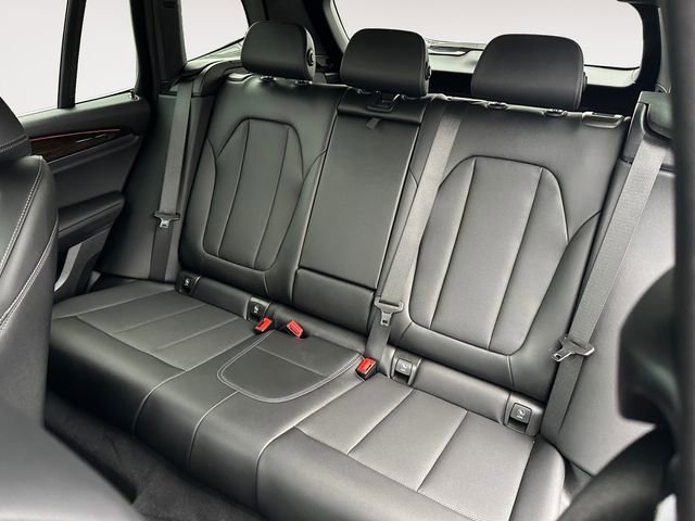 Used 2024 BMW X3 xDrive30i w/ Convenience Package image 13