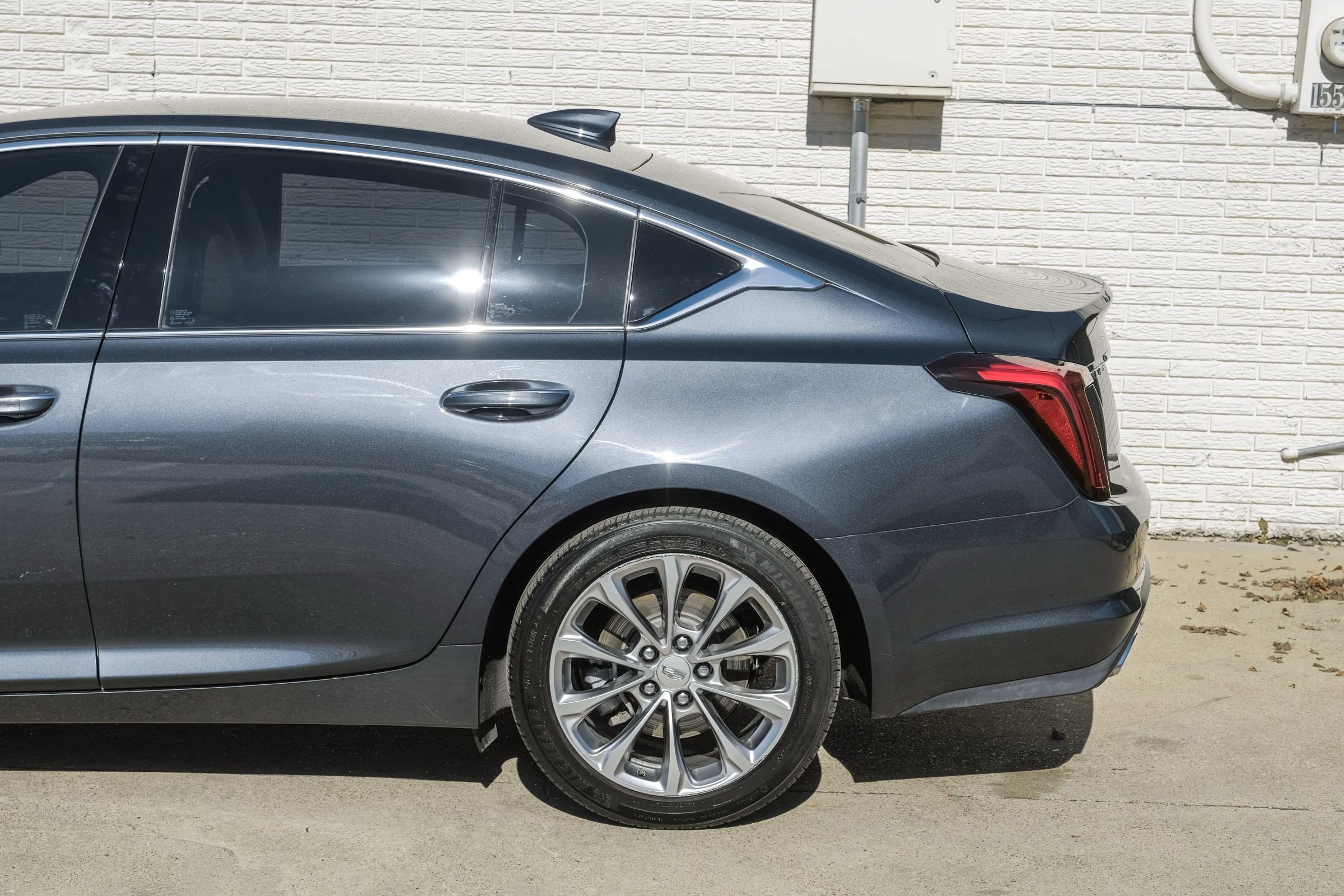 Used 2021 Cadillac CT5 Premium Luxury w/ Technology Package image 12