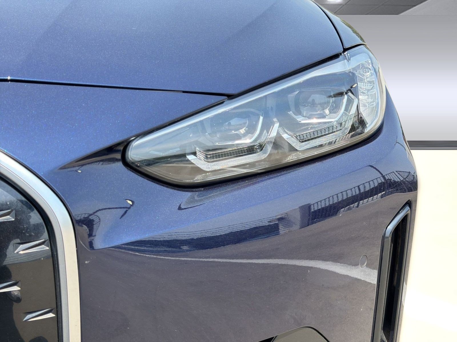 Certified 2023 BMW i4 eDrive35 image 10