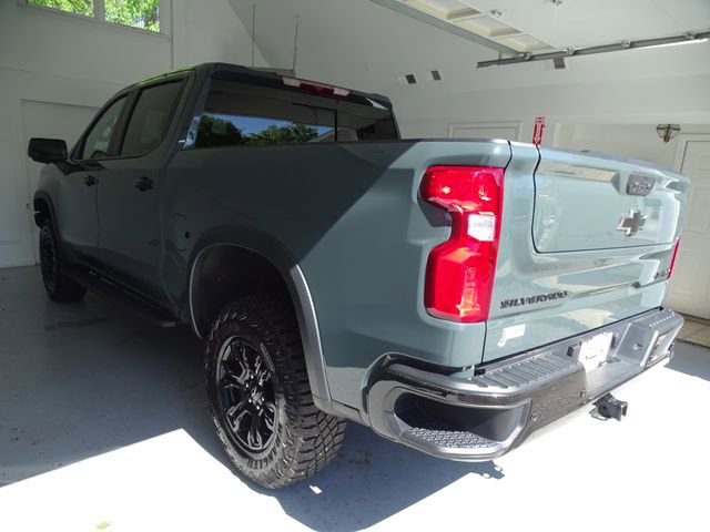 Used 2025 Chevrolet Silverado 1500 ZR2 w/ Dark Appearance Package AWD/4WD image 20