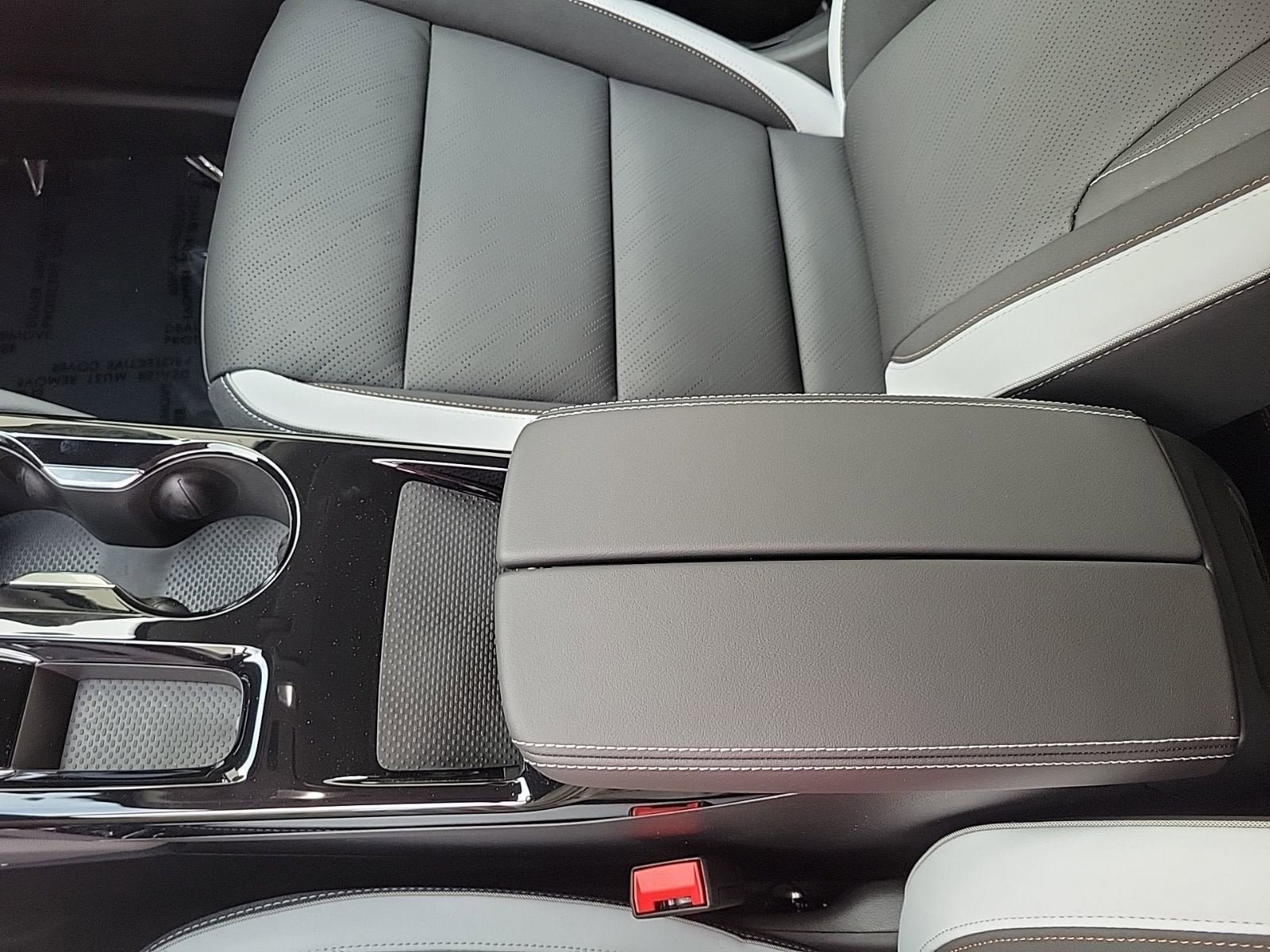 New 2026 Buick Envision Sport Touring AWD/4WD image 17