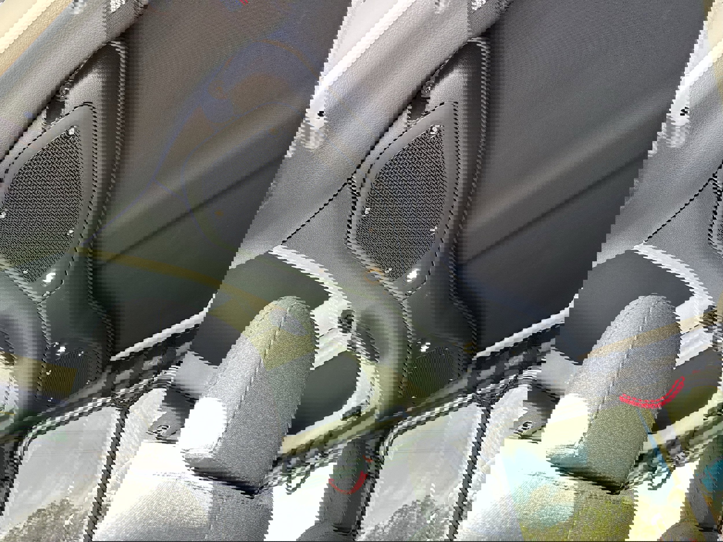 Used 2024 Jeep Wrangler Unlimited Rubicon w/ XTREMEE 35" Tire Package image 19