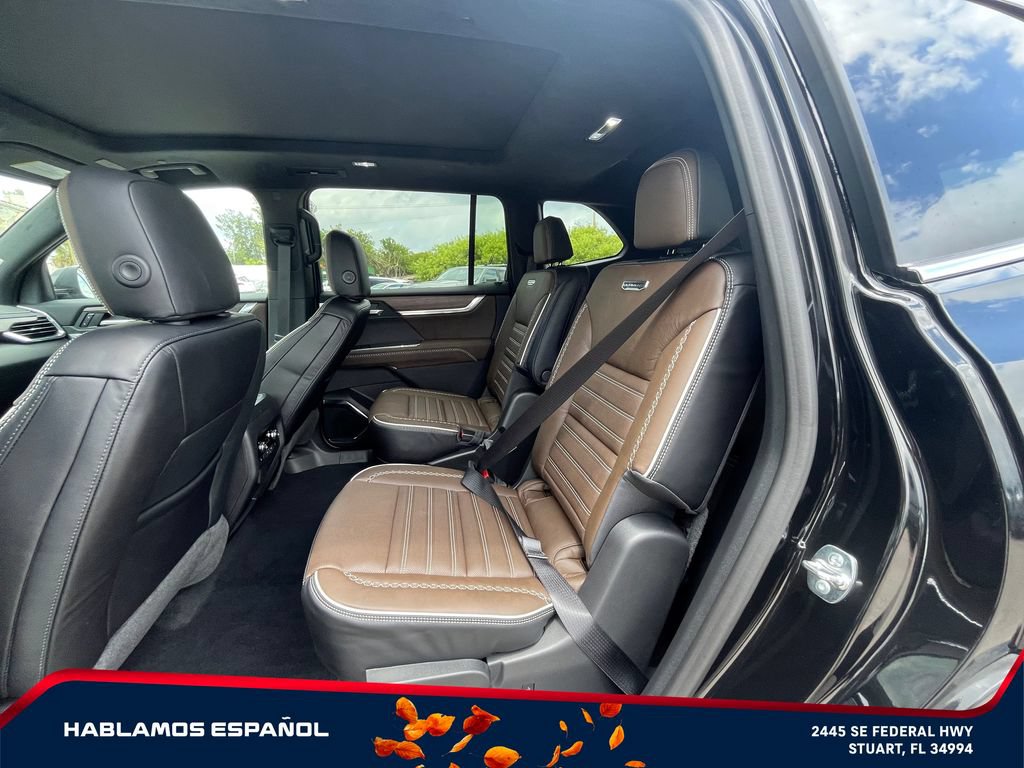 New 2026 GMC Acadia Denali Ultimate FWD image 12