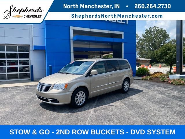 Used 2013 Chrysler Town & Country Touring FWD video 1