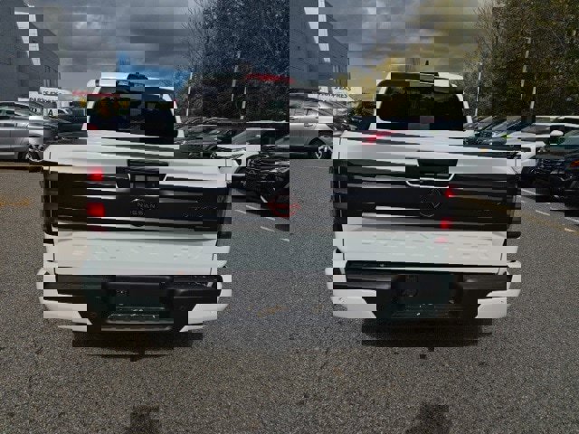 New 2026 Nissan Frontier PRO-4X w/ Pro-4x Convenience Package image 8