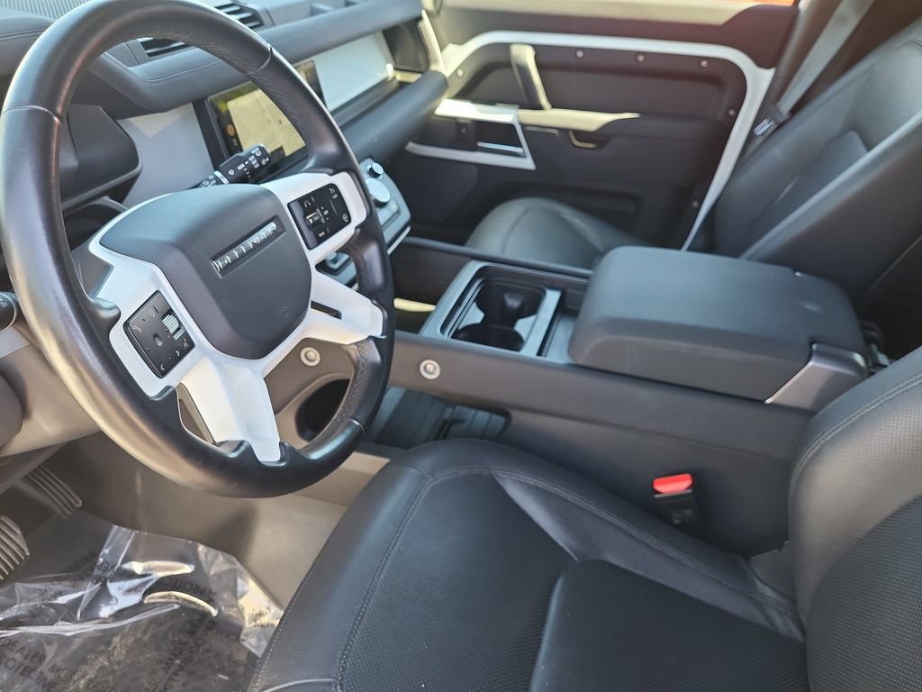 Used 2023 Land Rover Defender 110 SE AWD/4WD image 12