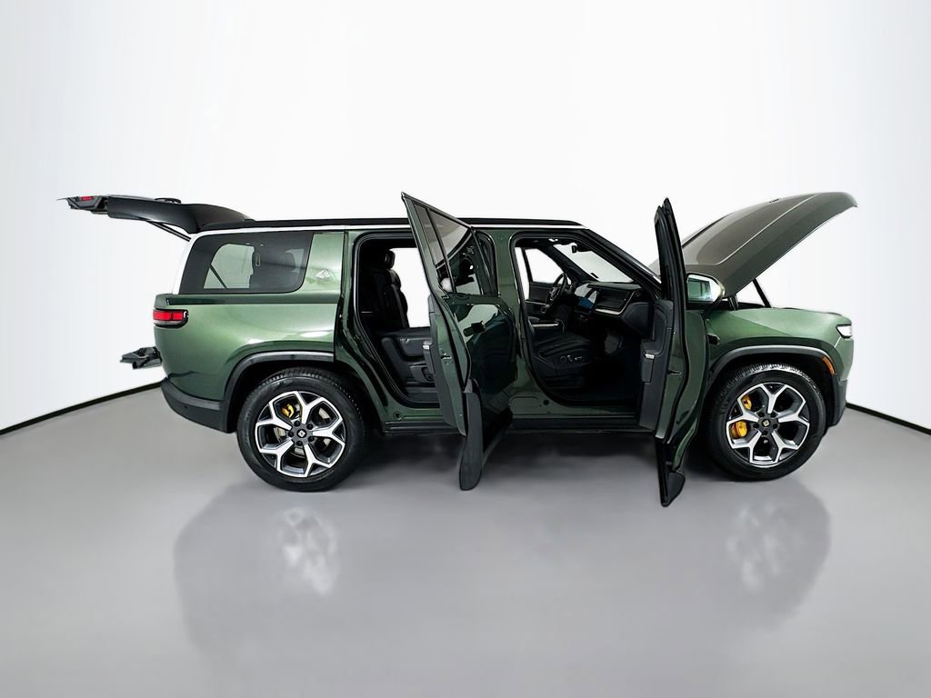 Used 2024 Rivian R1S Adventure AWD/4WD image 29