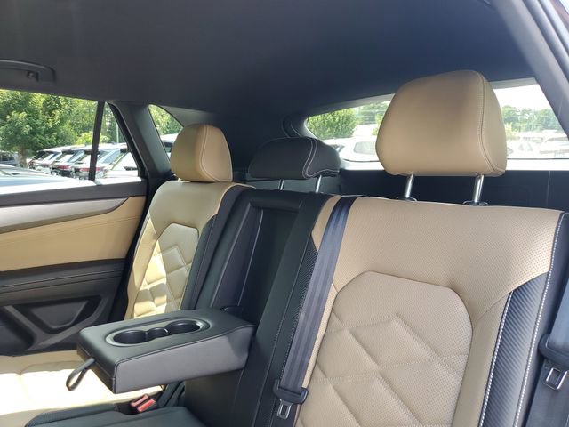 New 2026 Volkswagen Atlas Cross Sport SE image 13