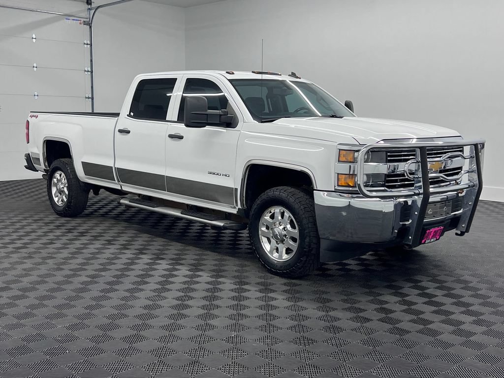 Used 2015 Chevrolet Silverado 3500 LT AWD/4WD image 6