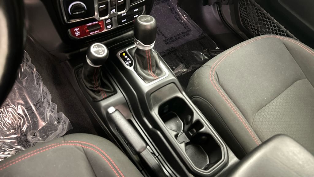 Used 2021 Jeep Wrangler Unlimited Rubicon image 16