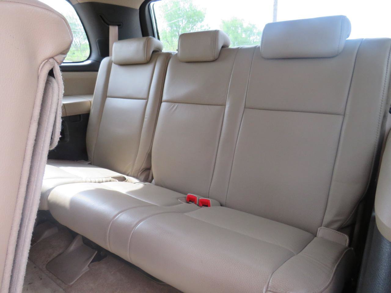 Used 2008 Toyota Sequoia Limited AWD/4WD image 24