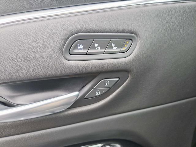 Used 2024 Cadillac Escalade Premium Luxury w/ Performance Package image 34