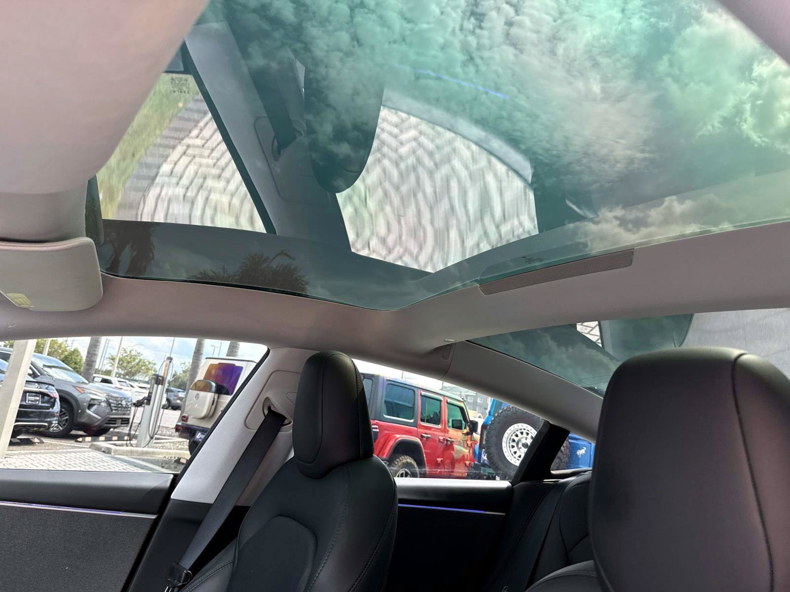 Used 2024 Tesla Model 3 Standard Range RWD image 21