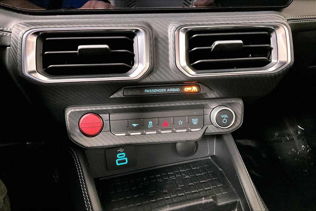 Used 2024 Ford Mustang GT Premium image 32