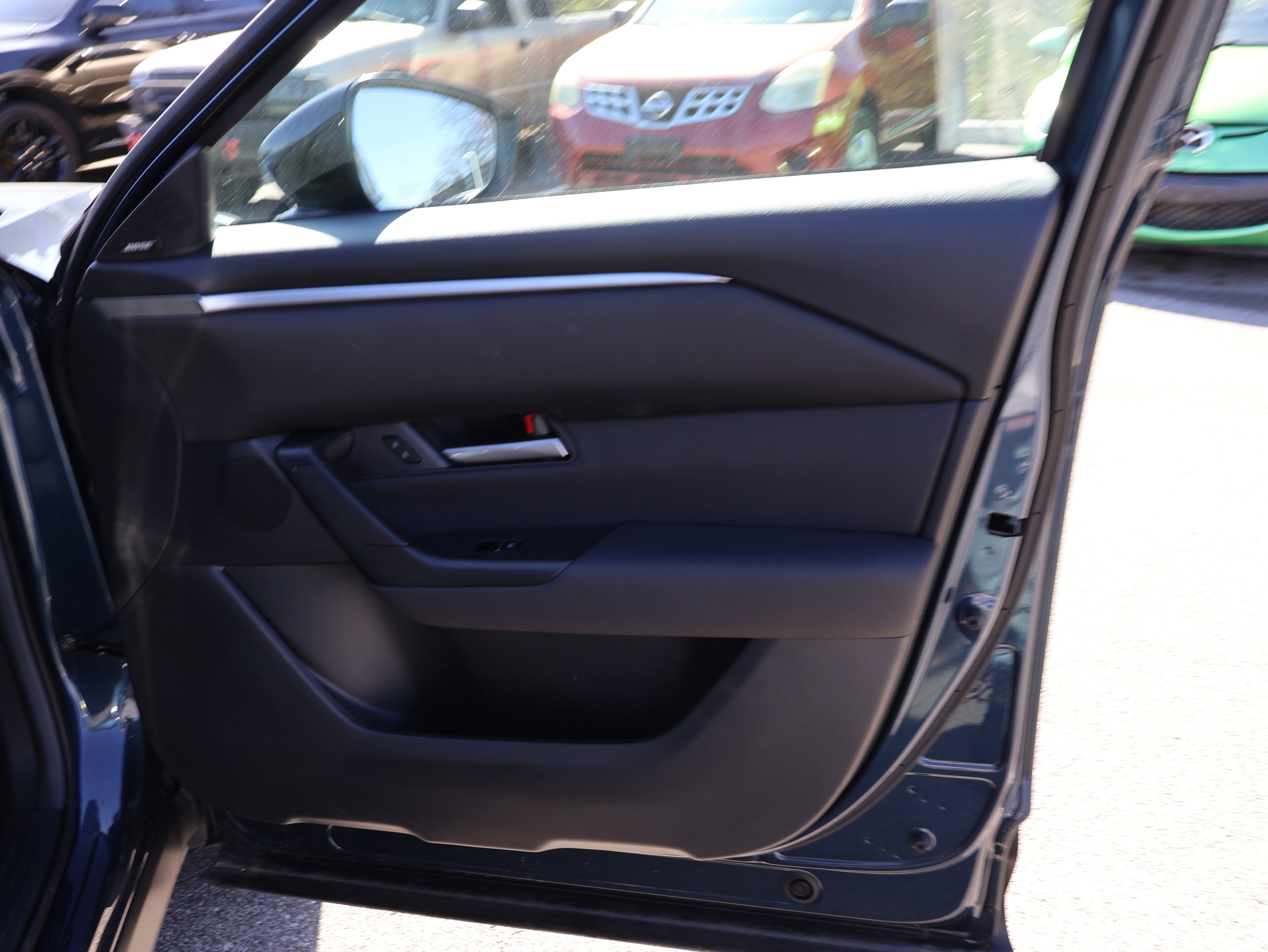 Certified 2025 MAZDA CX-50 AWD 2.5 S w/ Cargo Package image 9