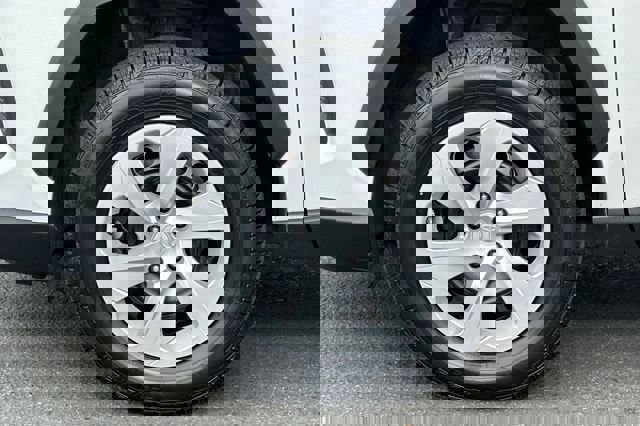 Certified 2024 Toyota RAV4 LE image 31