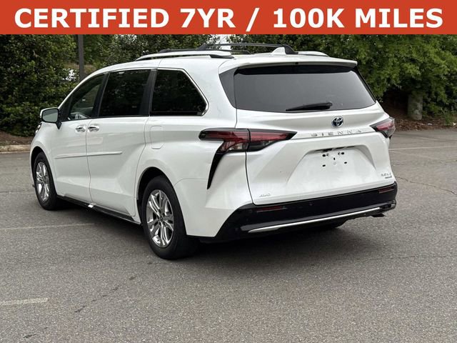 Used 2022 Toyota Sienna Platinum AWD/4WD image 4