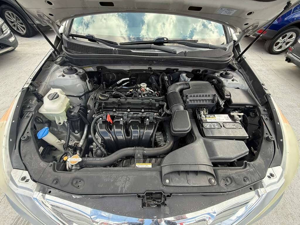 Used 2013 Hyundai Sonata Limited FWD image 9