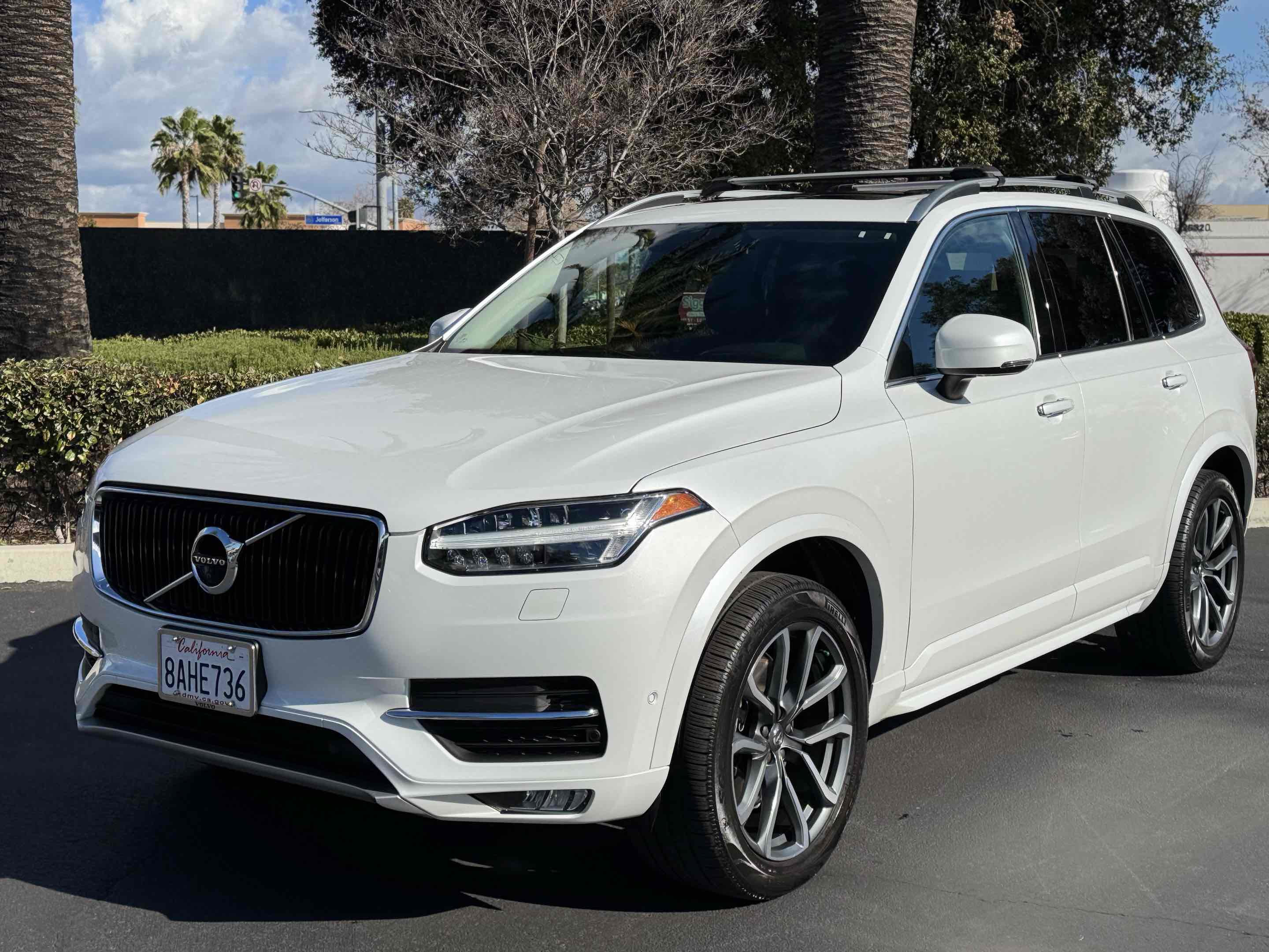 Used 2018 Volvo XC90 T6 Momentum w/ Convenience Package image 11