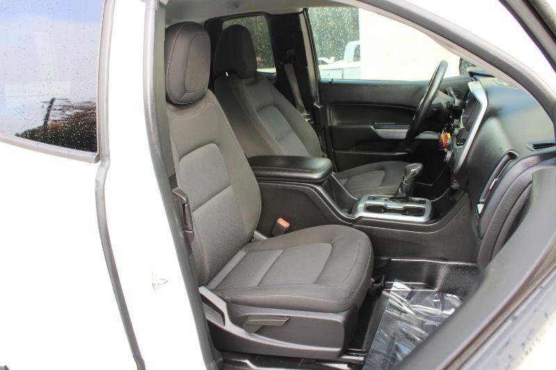 Used 2022 Chevrolet Colorado LT w/ Fleet Safety Package RWD image 10