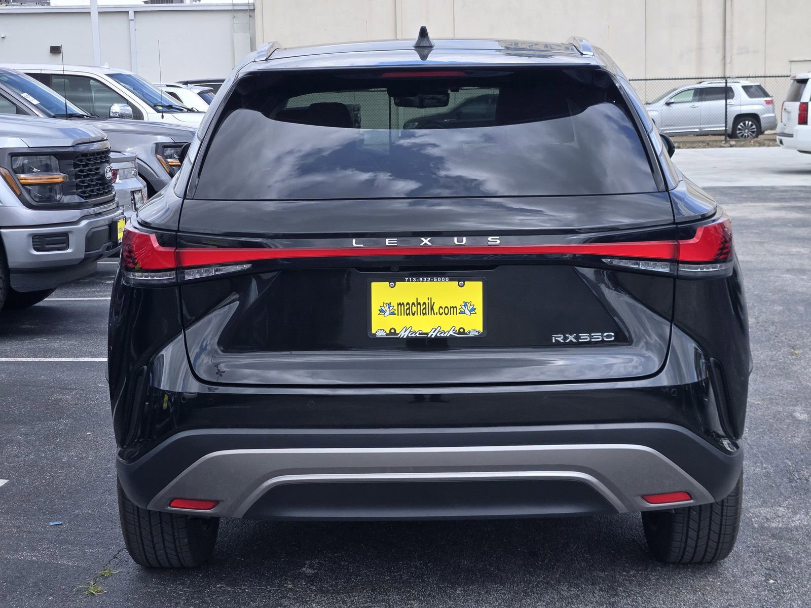 Used 2023 Lexus RX 350 FWD w/ Cold Area Package image 7
