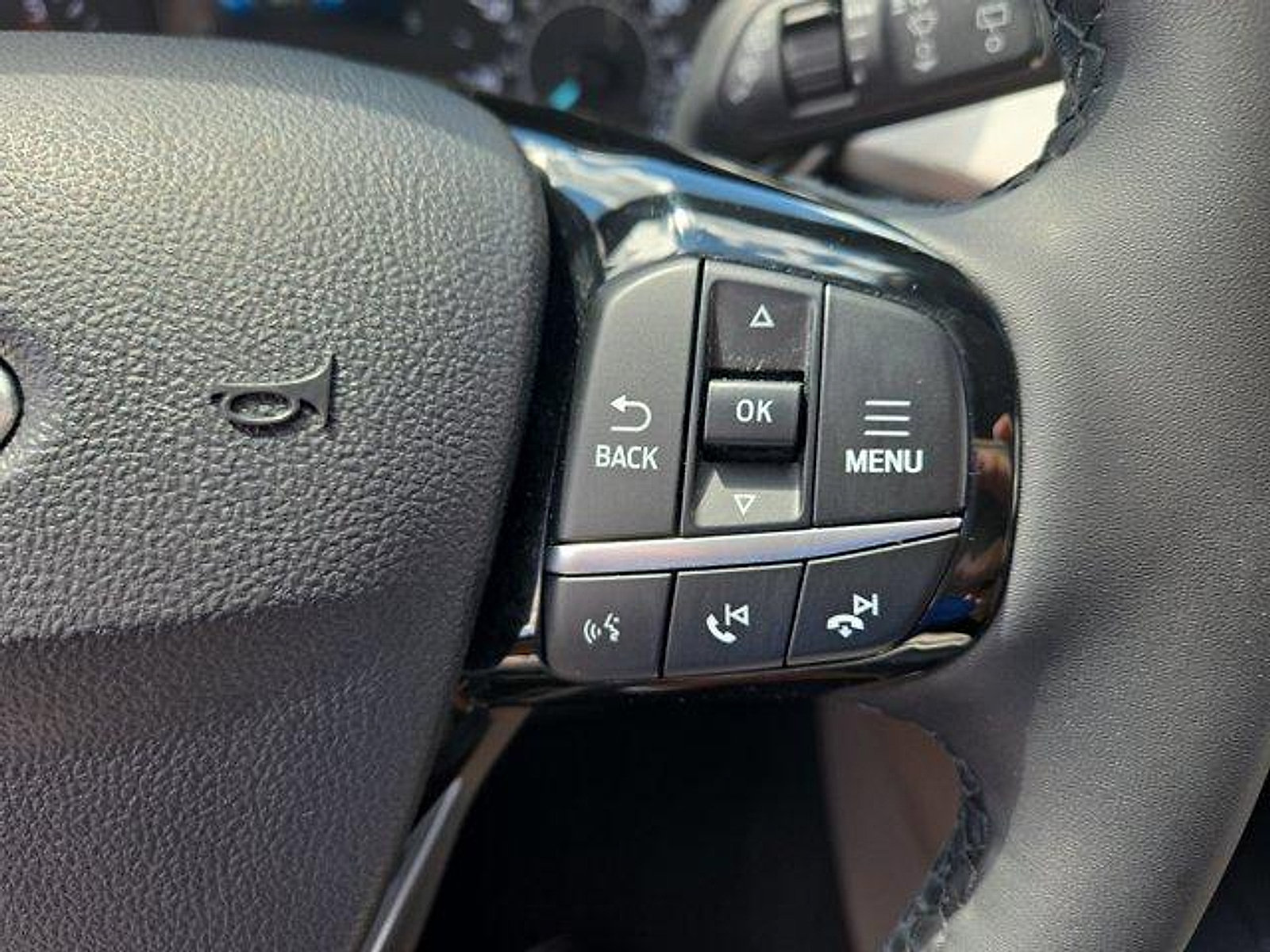 Certified 2022 Ford Escape SEL AWD/4WD image 15