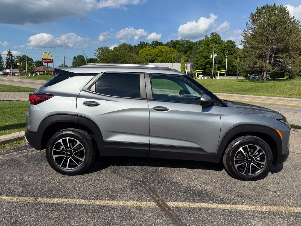 Certified 2024 Chevrolet TrailBlazer LT AWD/4WD image 7