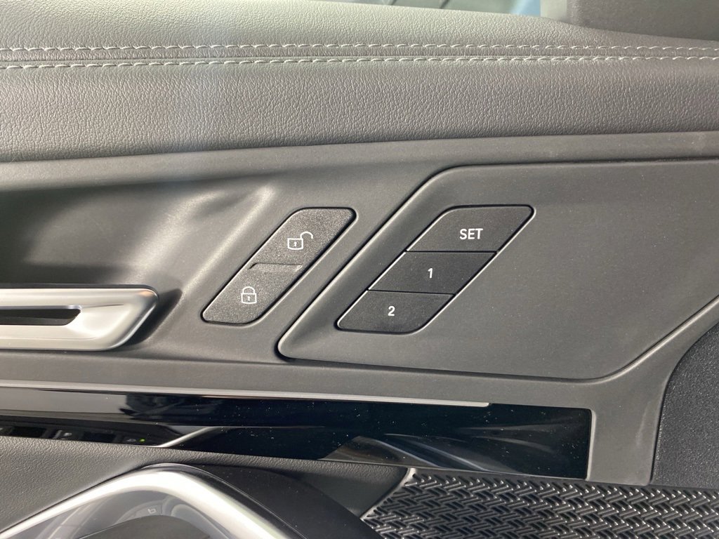 New 2026 BMW X1 xDrive28i w/ Convenience Package image 9