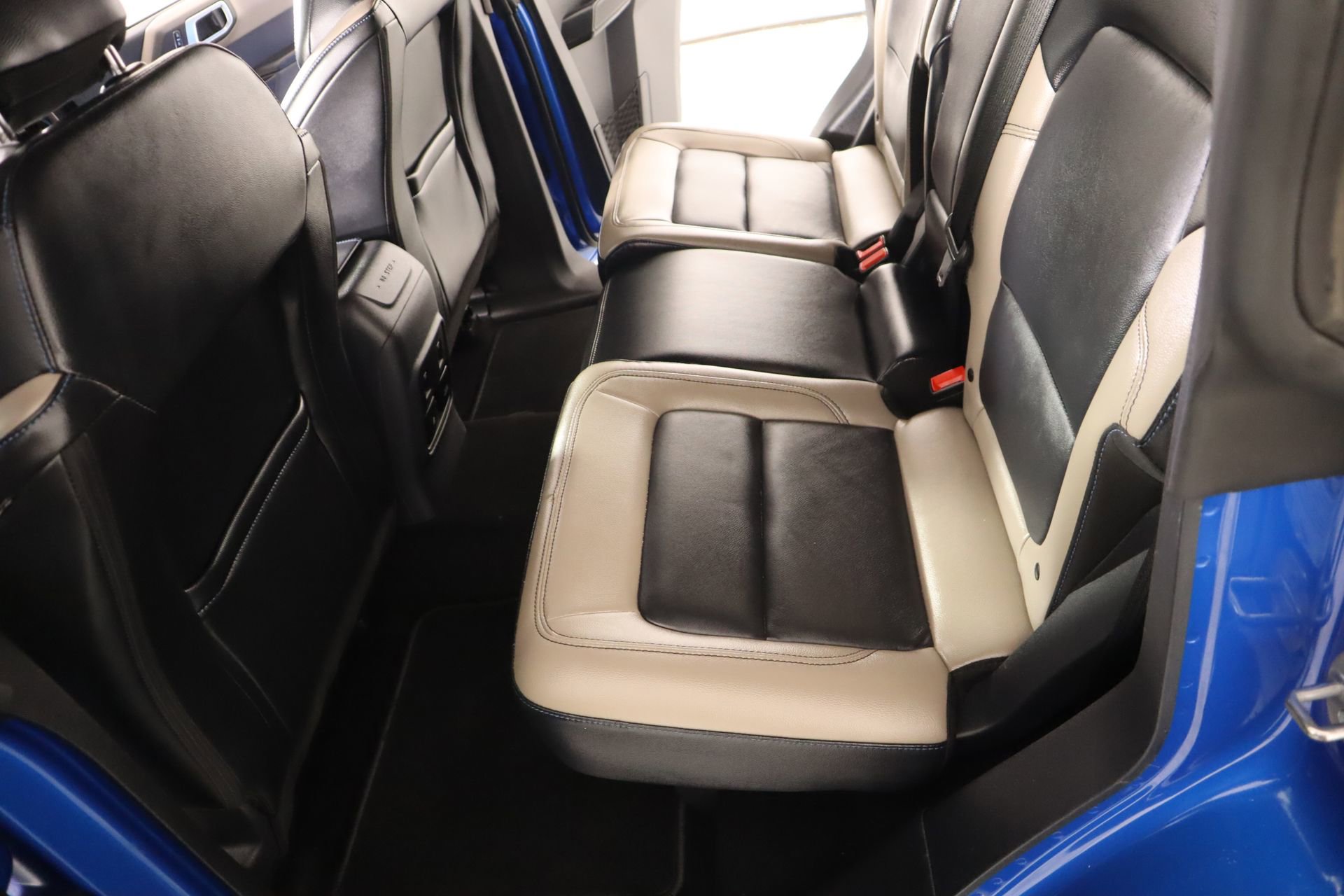 Used 2024 Ford Bronco Wildtrak image 13