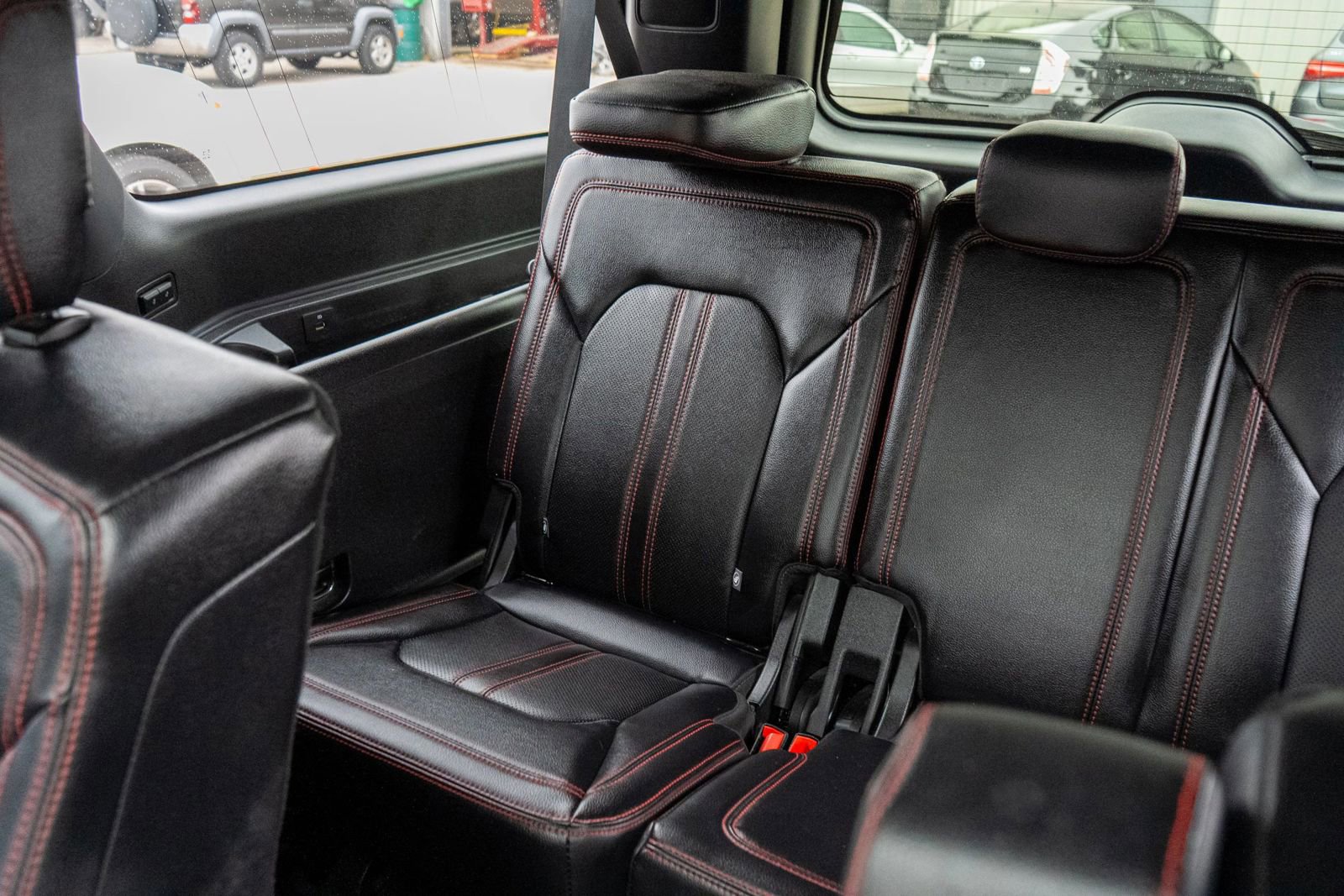 Used 2019 Ford Expedition Max Limited w/ Equipment Group 303A AWD/4WD image 26