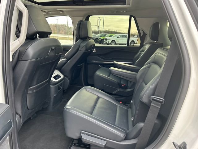 Used 2025 Lincoln Navigator Reserve AWD/4WD image 42