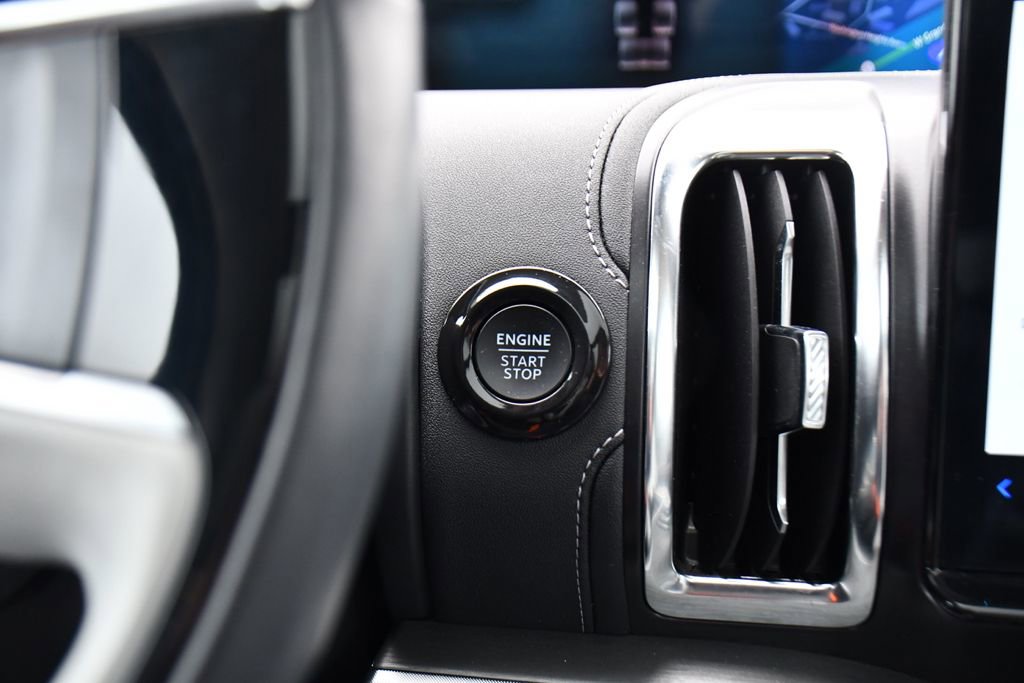 Used 2025 Ford Expedition Platinum AWD/4WD image 29