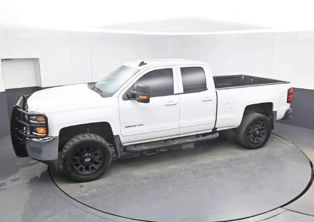 Used 2017 Chevrolet Silverado 2500 LT AWD/4WD image 34