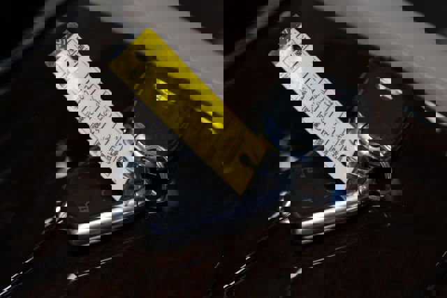 Used 2017 Cadillac Escalade Luxury AWD/4WD image 18