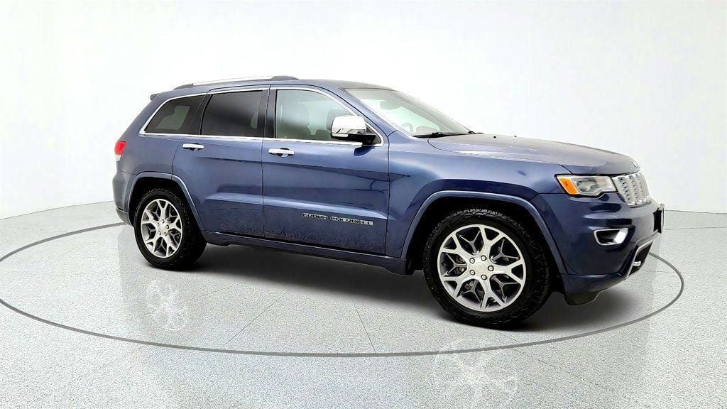 Used 2020 Jeep Grand Cherokee Overland AWD/4WD image 3
