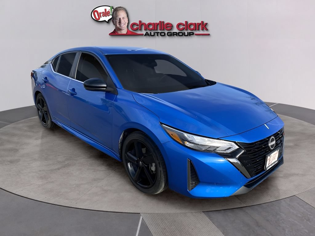 Used 2024 Nissan Sentra SR FWD image 8