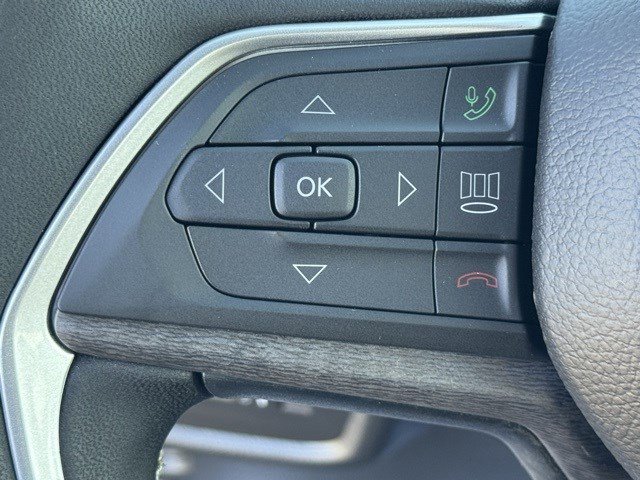 New 2025 Jeep Grand Cherokee Limited image 16