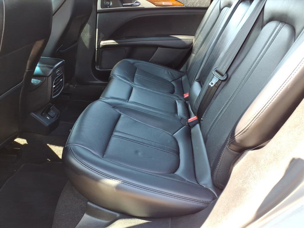 Used 2020 Lincoln MKZ Reserve w/ Elements Package image 12